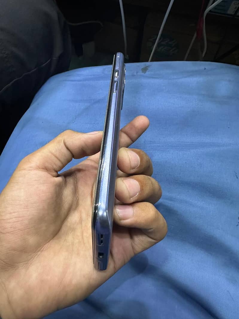 One Plus 9 5g 2