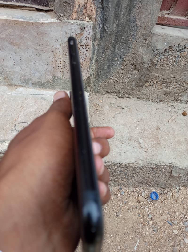 Apple iPhone 7 Plus 1