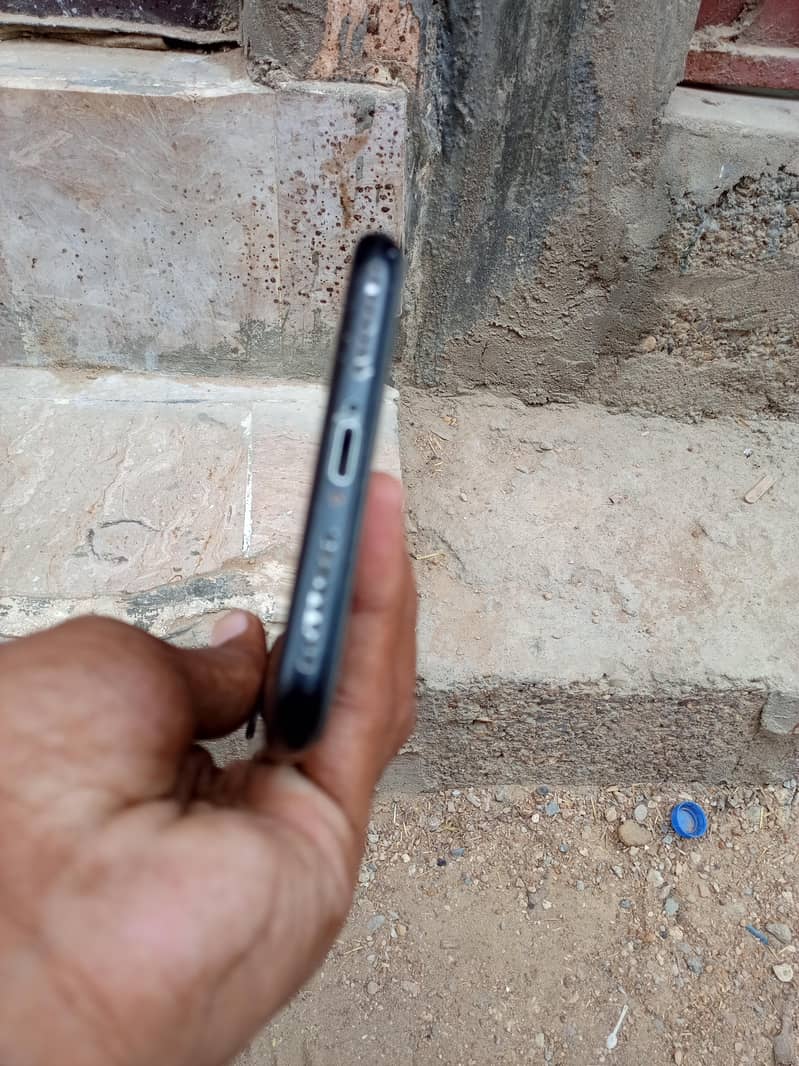 Apple iPhone 7 Plus 2