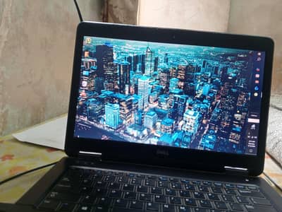 laptop seller