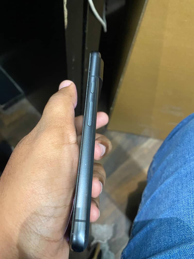 Google Pixel 8 3