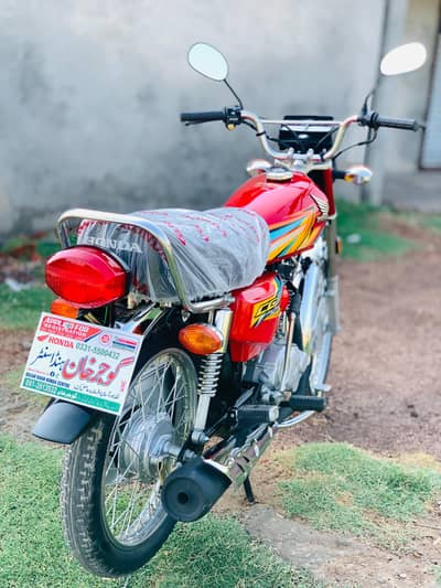 Honda 125 25/26