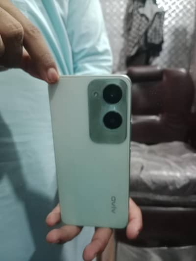 Vivo Y18