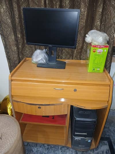 Computer Table