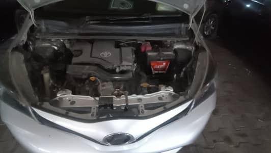 Toyota Vitz 2014
