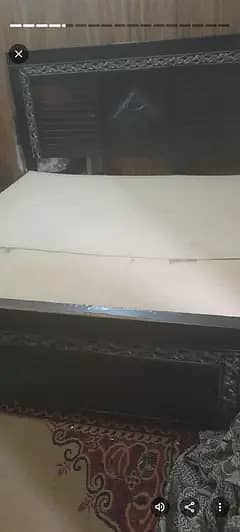 bed only  ha  full king bed