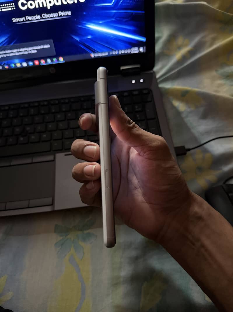 Google Pixel 7 3