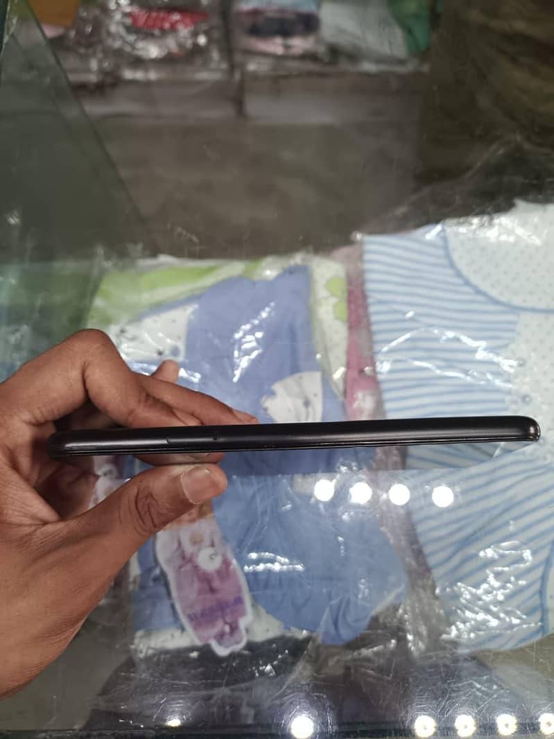 Google Pixel 4a 4