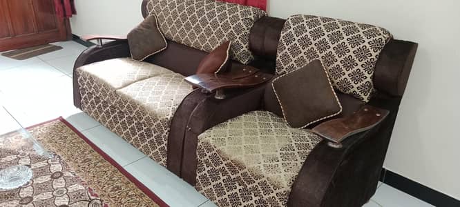 Urgent 7 Seaters Sofa set for sale