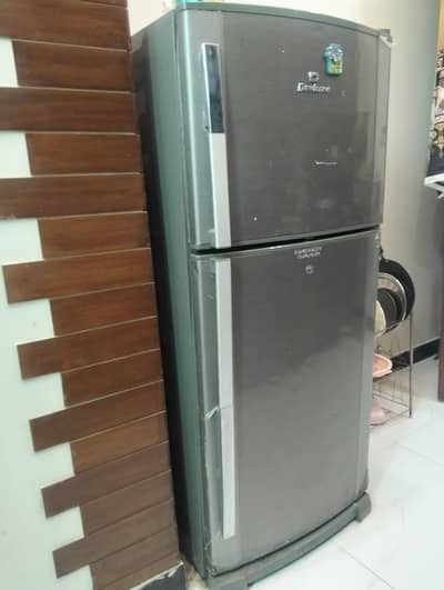 dawlance medium size perfectly working 03008125456