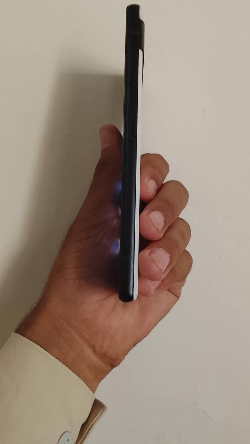 Google Pixel 6 3