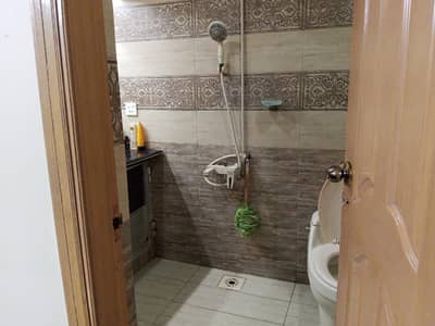 2B DD FLAT FOR SALE PRIME LOCATION