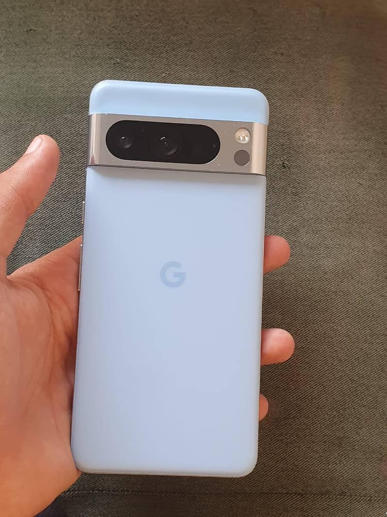 Google Pixel 8 Pro 0