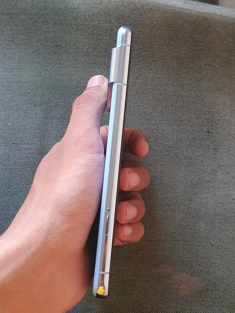 Google Pixel 8 Pro 7