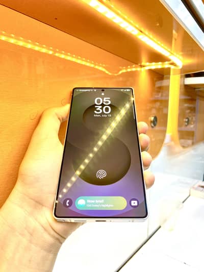 Samsung Mobile S25 Ultra
