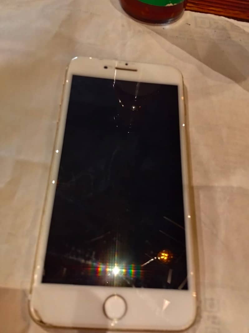 Apple iPhone 7 Plus 2