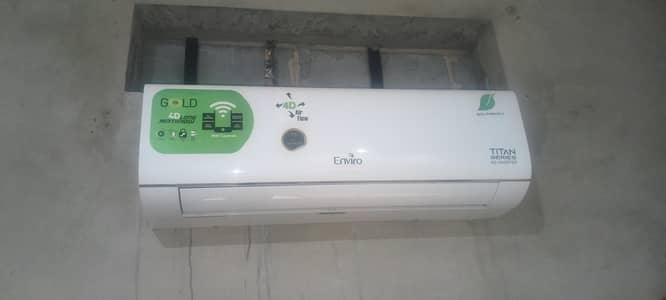Hair campny ka Envrio dc invter ac barand new condition 10 by 10