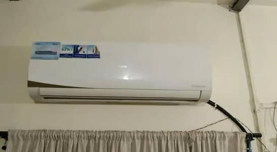 Haier 1.5 ton DC inverter AC
