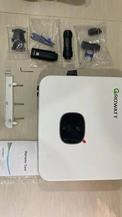 Growatt 10KW On-Grid Solar Inverter / Excellent Condition / Warranty