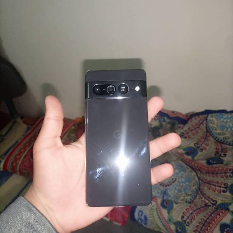 Google Pixel 7 Pro patch 1