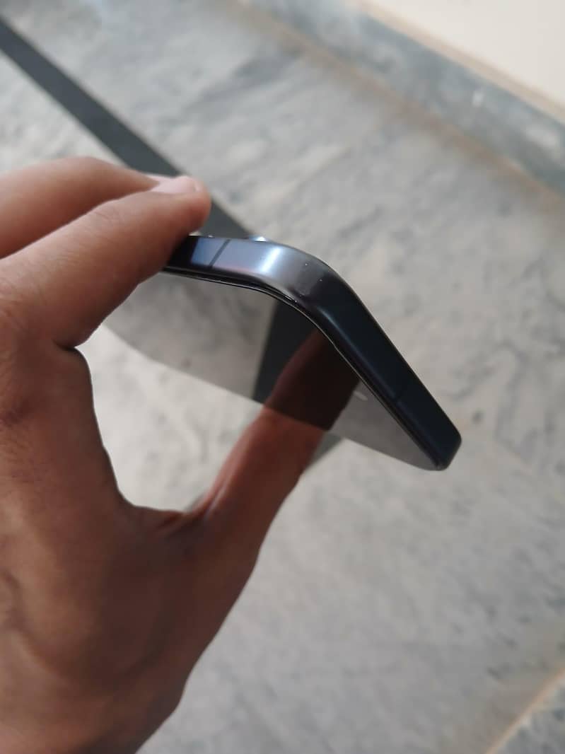 Google Pixel 9 3