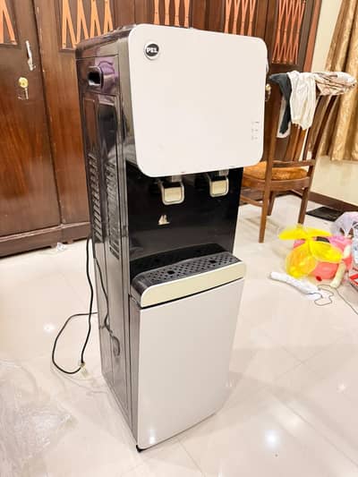 pel water dispenser