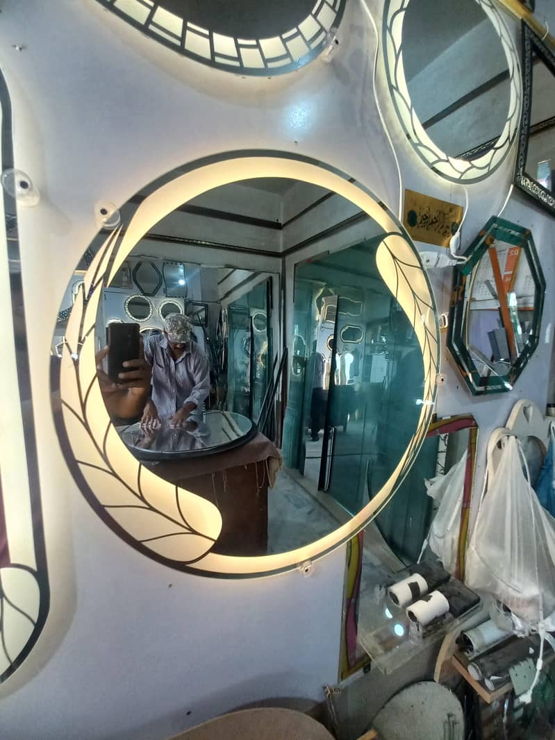 Mirrors available 1