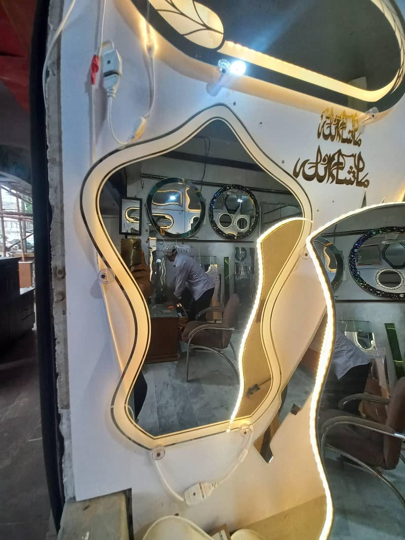 Mirrors available 3