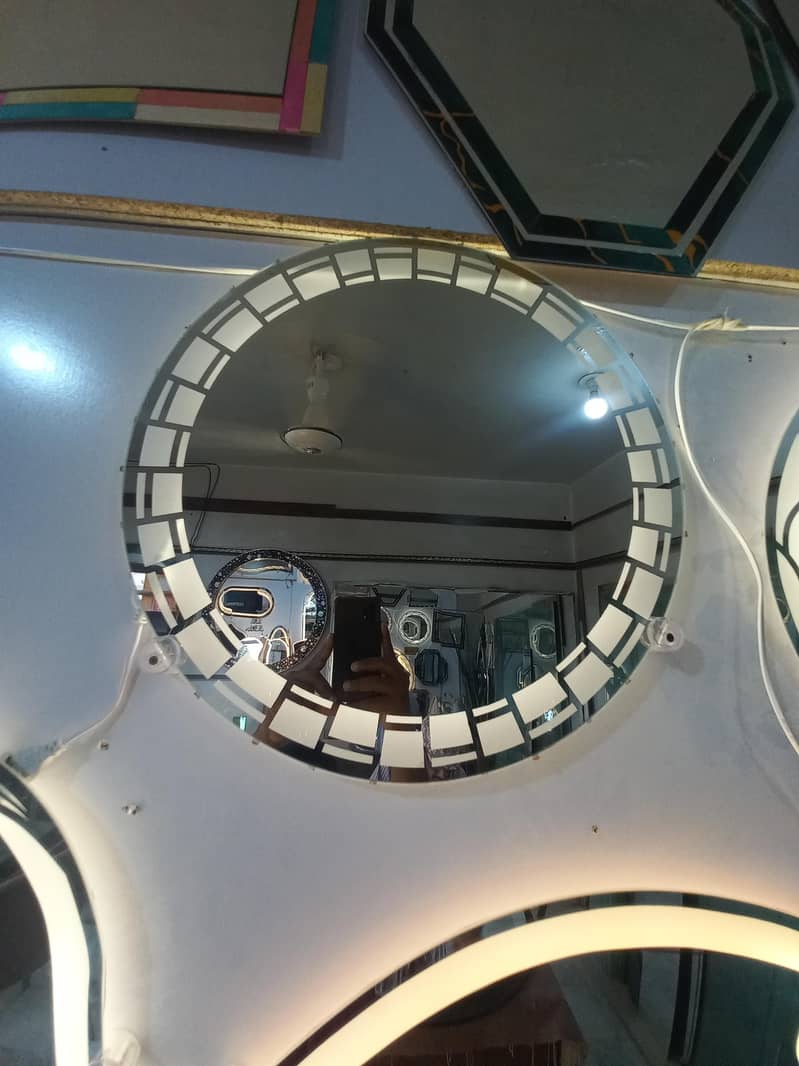 Mirrors available 9