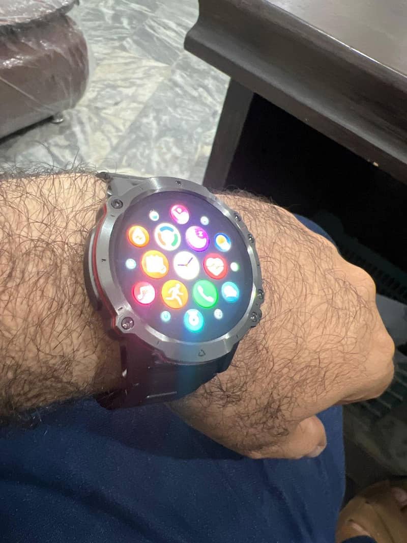 Revolt pro smartwatch 1