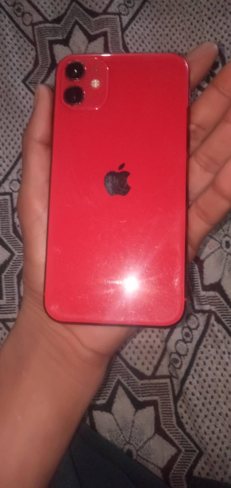 Apple iPhone 11 0