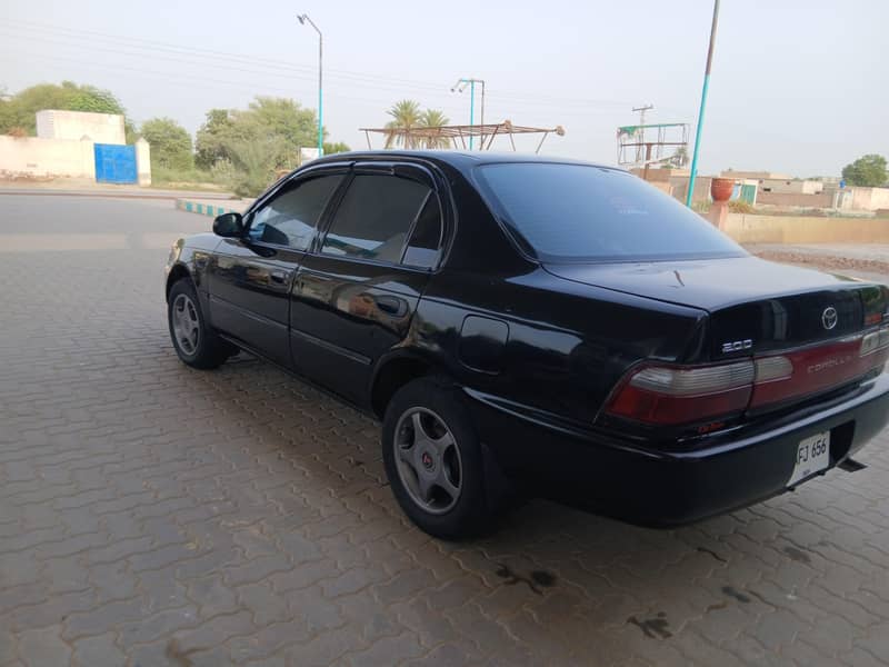 2.0D Saloon 6