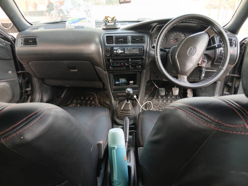 2.0D Saloon 10
