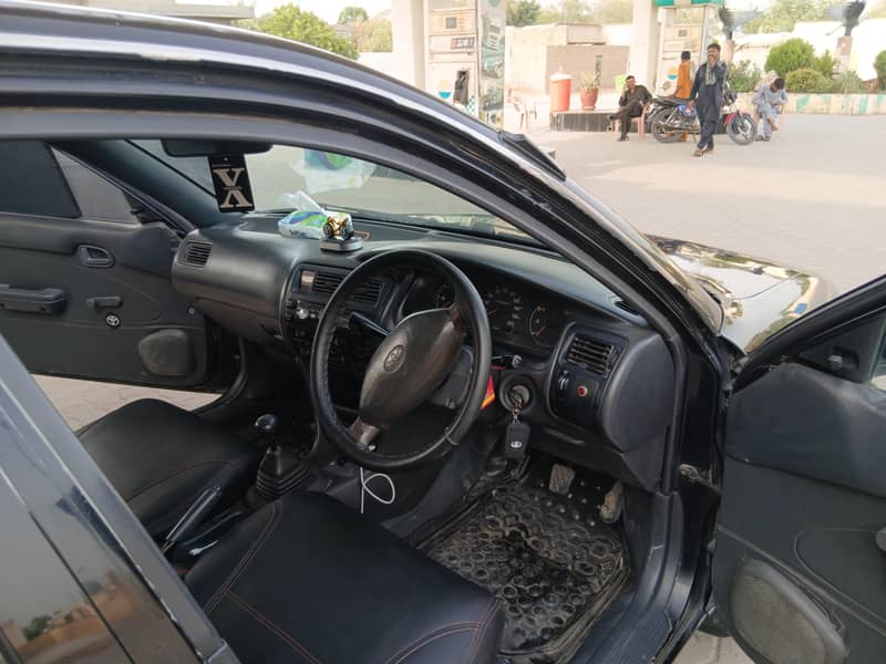 2.0D Saloon 13