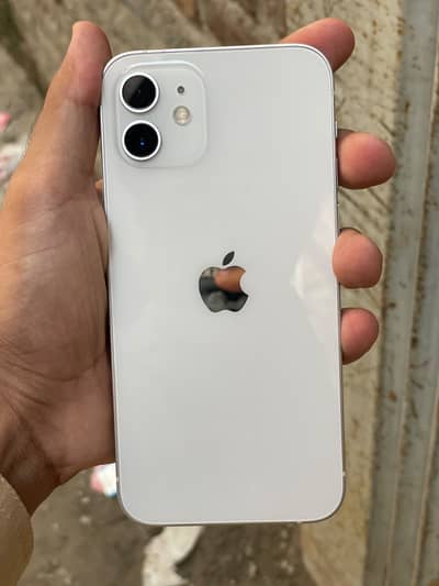 Apple iPhone 12