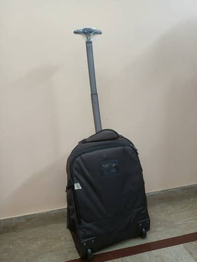 Wagon R Brand new 20 inch trolley bag