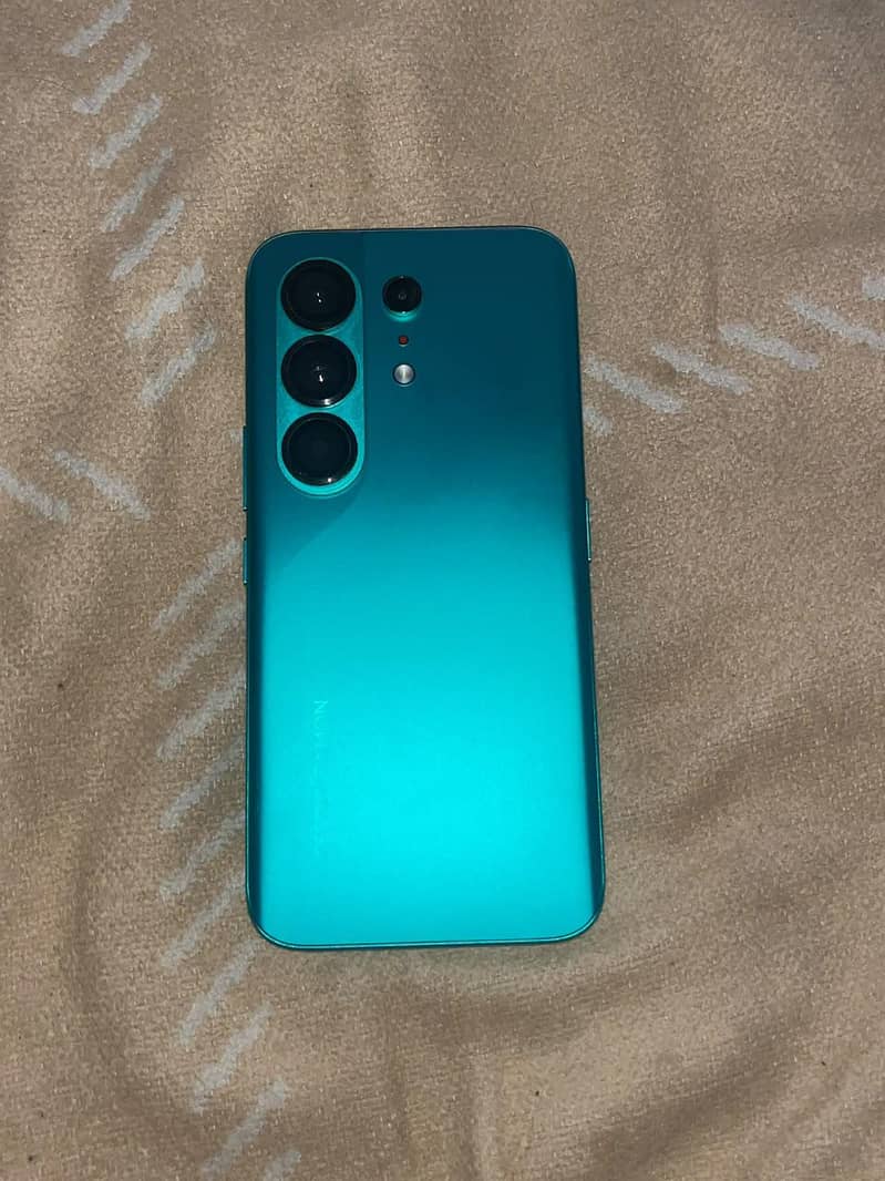 Tecno Camon 50 Pro 0