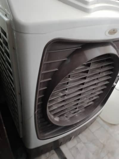 air cooler for sale 2 year use exellent condition 100 % copper mot