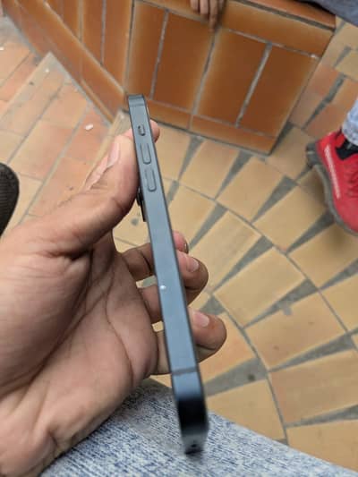 Apple iPhone 14