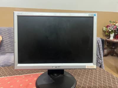 Hanns. G 17 inch LCD Monitor in Good Condition