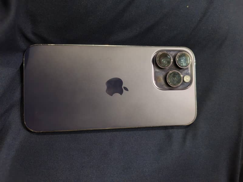 Apple iPhone 14 Pro Max 3