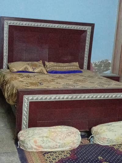 Wooden Bed for Sale – Good Condition