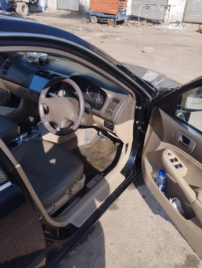 Honda Civic VTi Oriel Prosmatec 2006