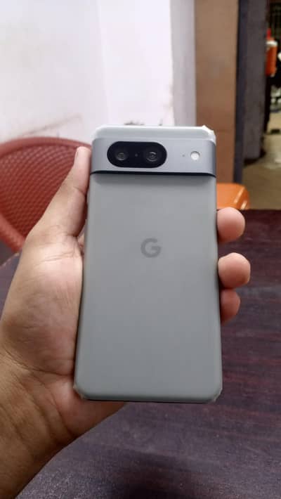 Google Pixel 8