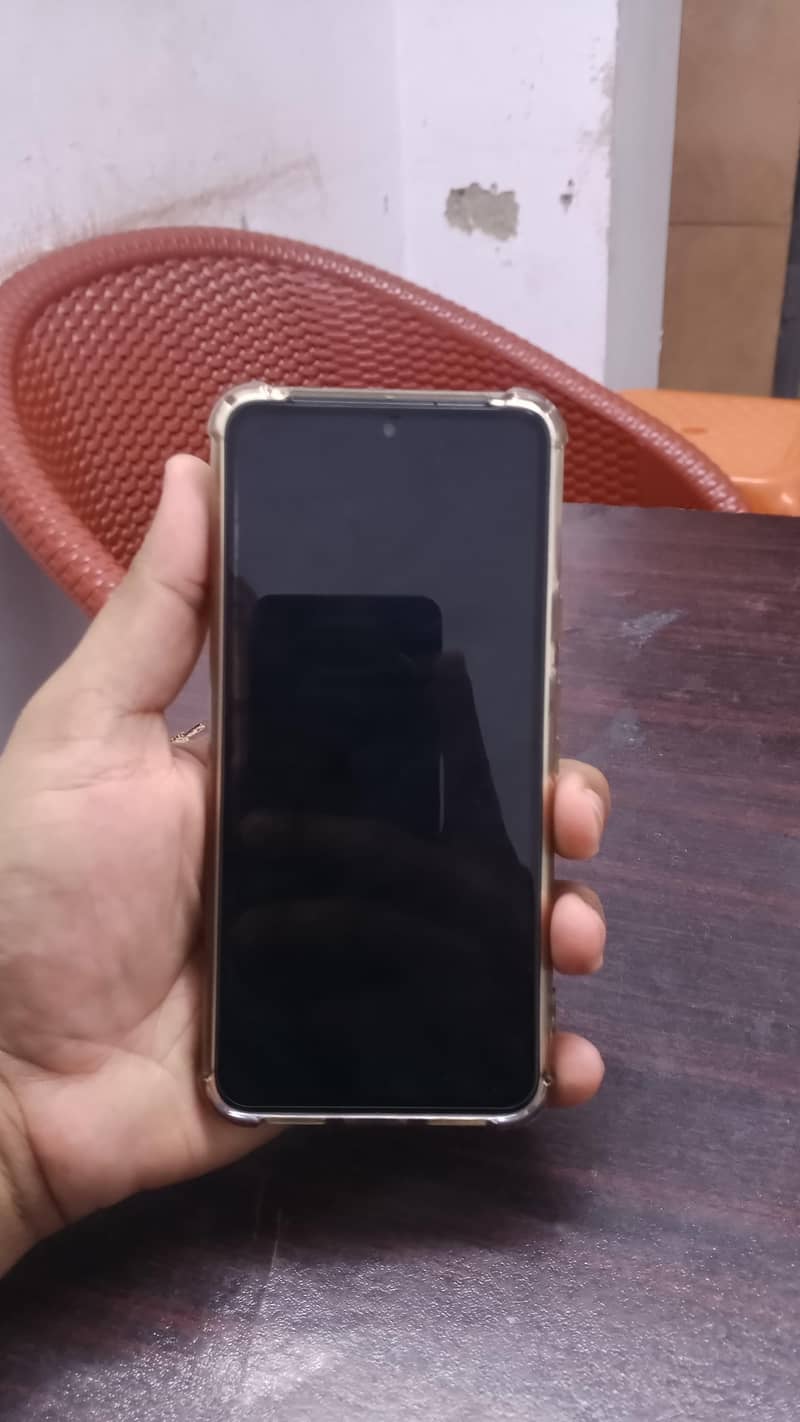 Google Pixel 8 3