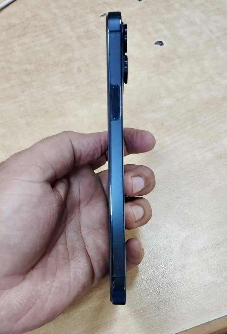 Apple iPhone 12 Pro Max 1