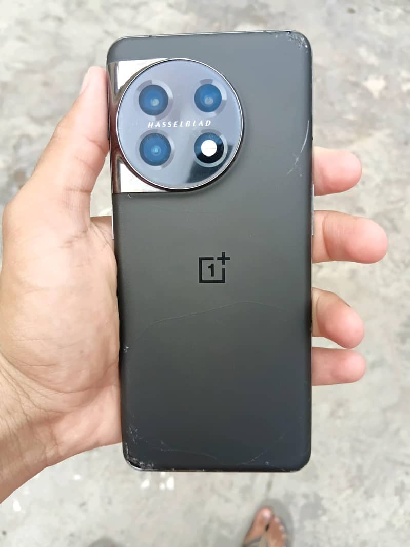 OnePlus 11 2