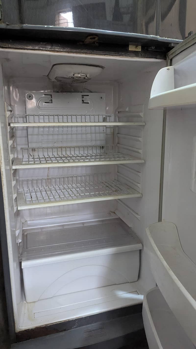 Fridge 3
