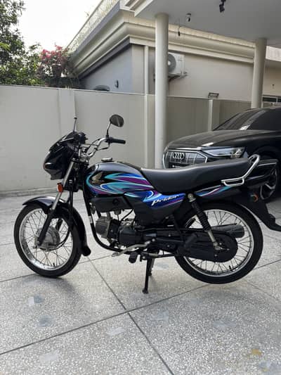 Honda pridor black 2025
