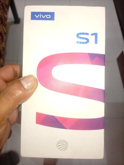 Vivo S1